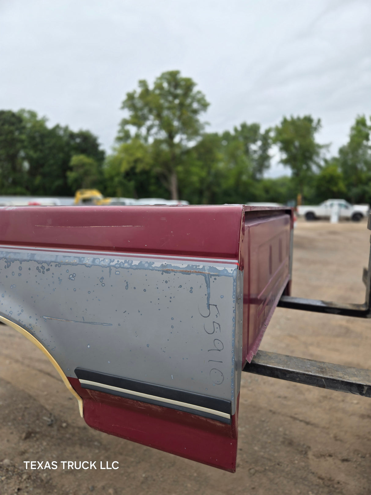 1987-1997 Ford F150 F250 F350 OBS 6' 9" Short Truck Bed