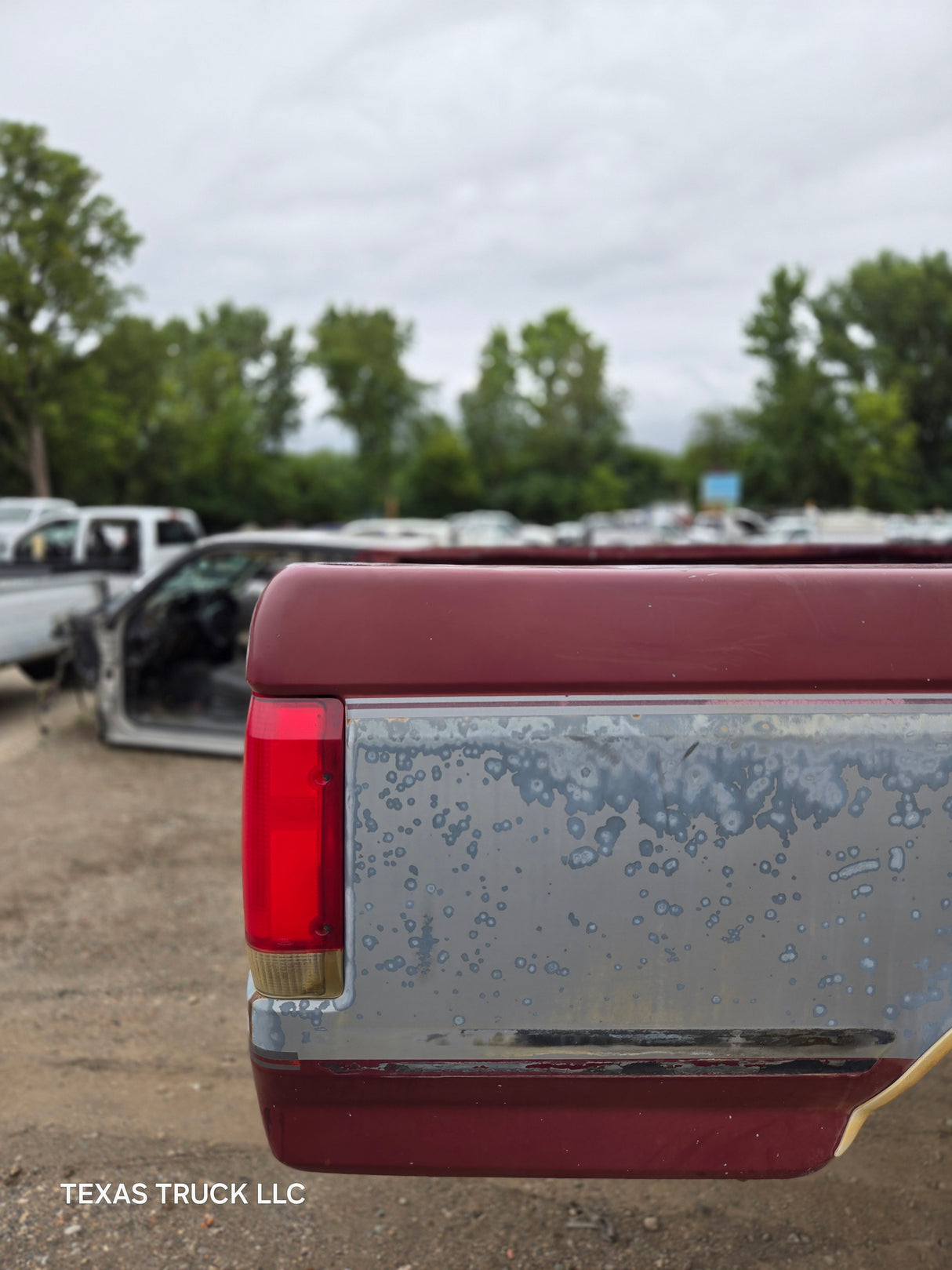 1987-1997 Ford F150 F250 F350 OBS 6' 9" Short Truck Bed