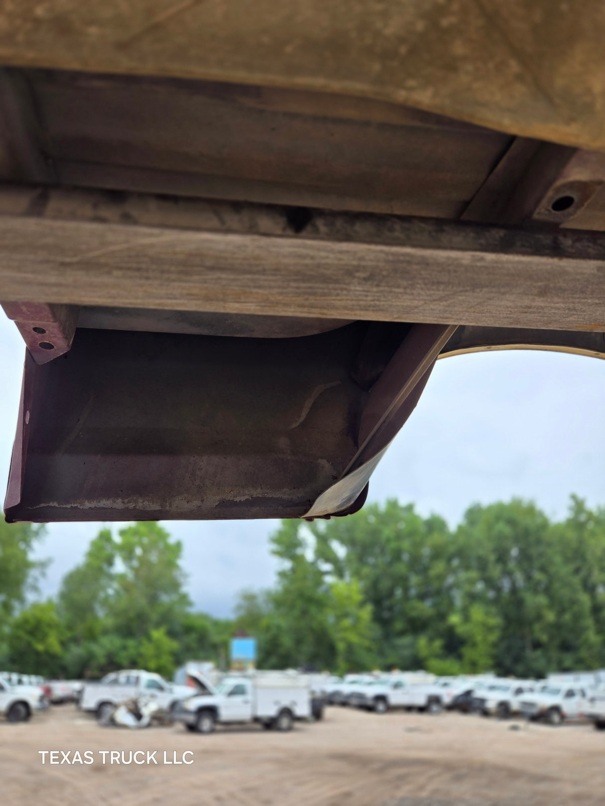1987-1997 Ford F150 F250 F350 OBS 6' 9" Short Truck Bed