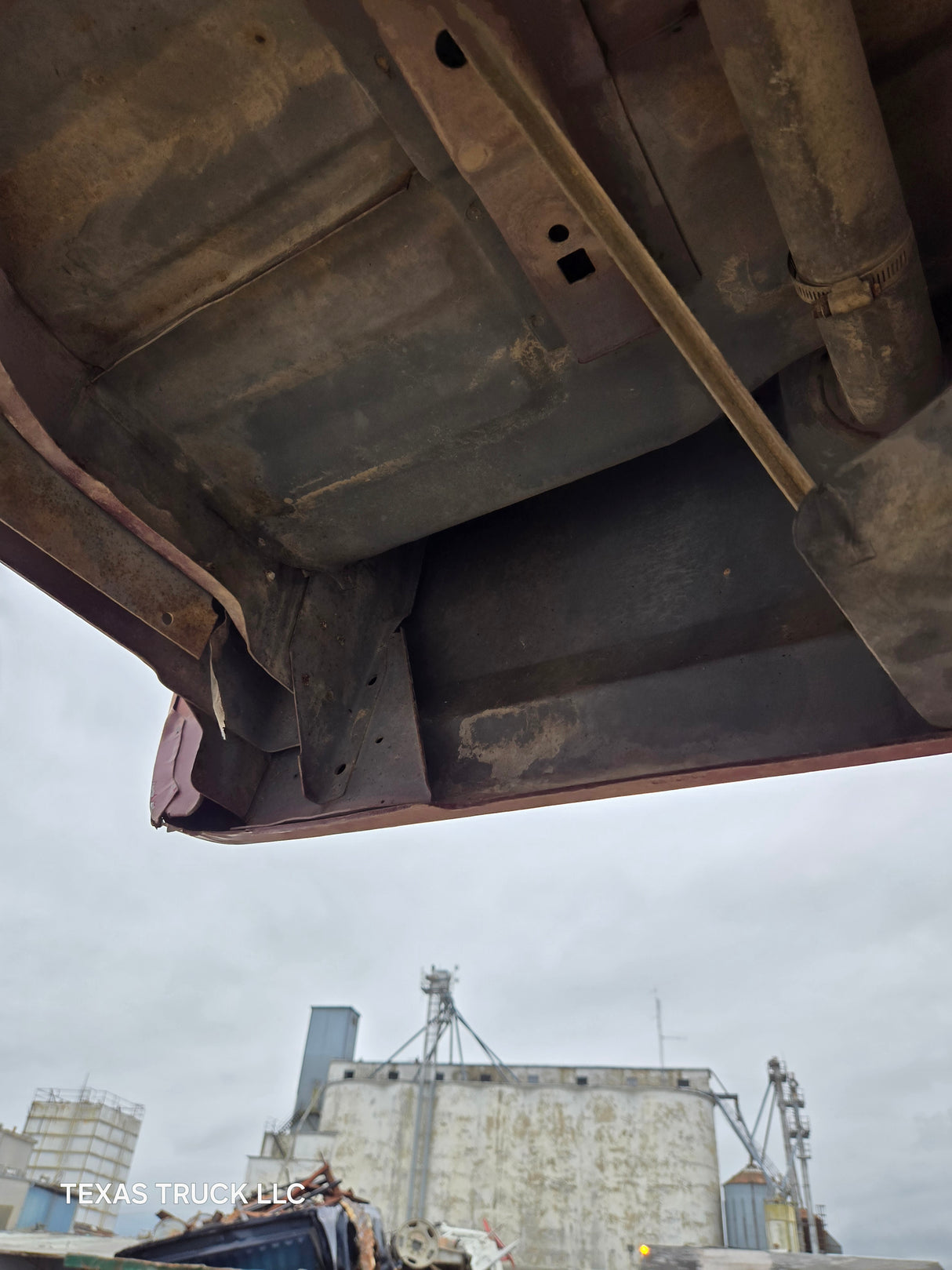 1987-1997 Ford F150 F250 F350 OBS 6' 9" Short Truck Bed