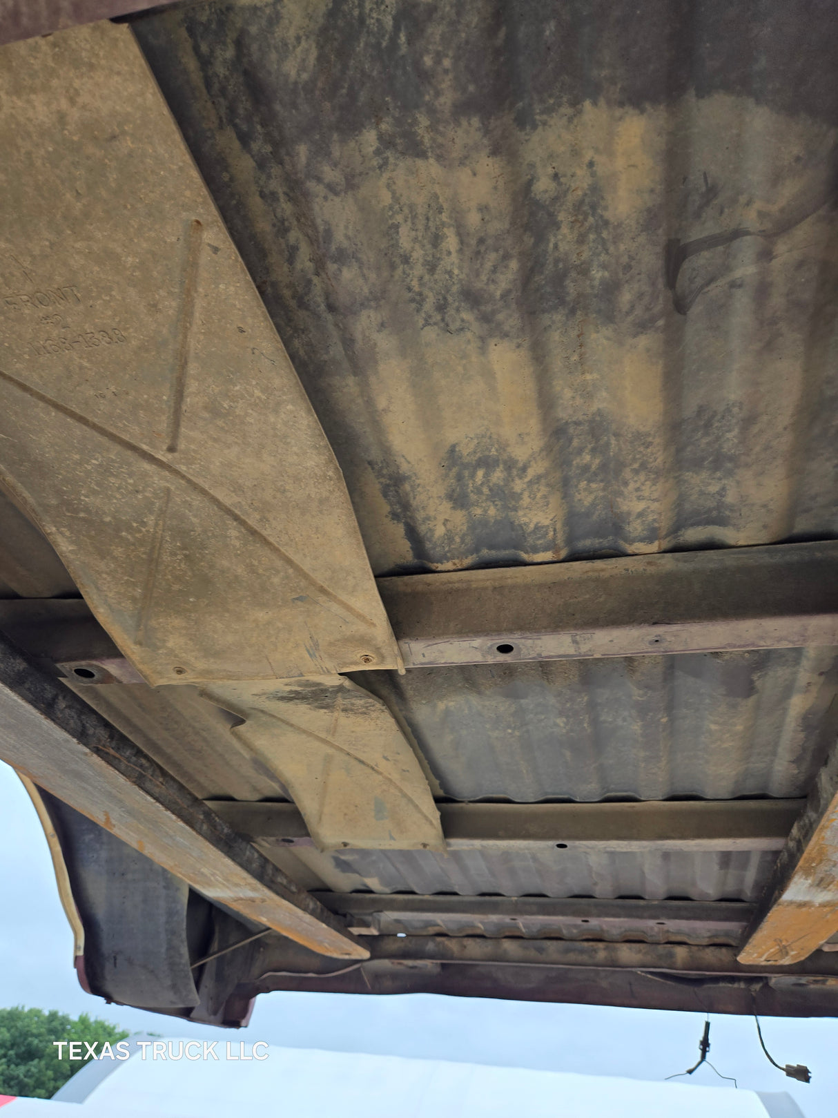 1987-1997 Ford F150 F250 F350 OBS 6' 9" Short Truck Bed