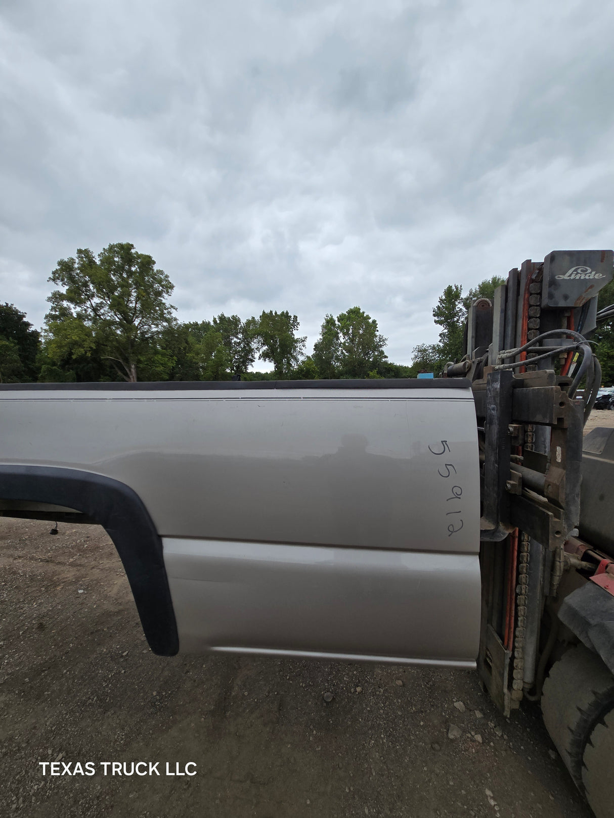 1999-2007 Chevrolet Silverado / GMC Sierra 1500 2500 3500 HD 8' Long Bed Truck Bed - Pewter/Tan