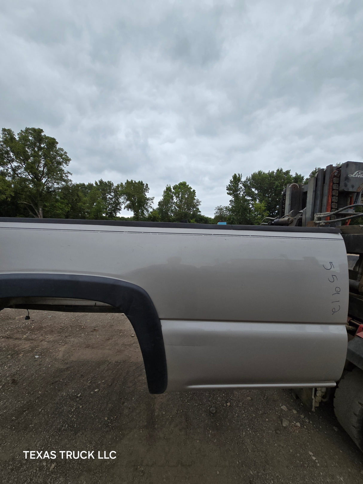 1999-2007 Chevrolet Silverado / GMC Sierra 1500 2500 3500 HD 8' Long Bed Truck Bed - Pewter/Tan