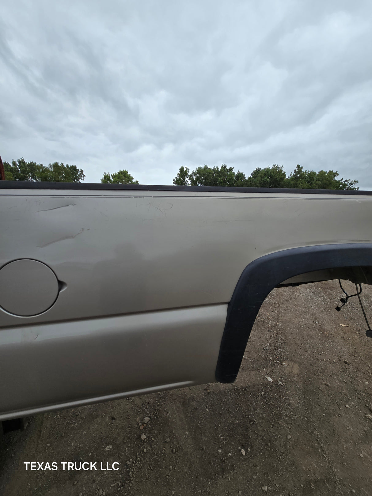 1999-2007 Chevrolet Silverado / GMC Sierra 1500 2500 3500 HD 8' Long Bed Truck Bed - Pewter/Tan