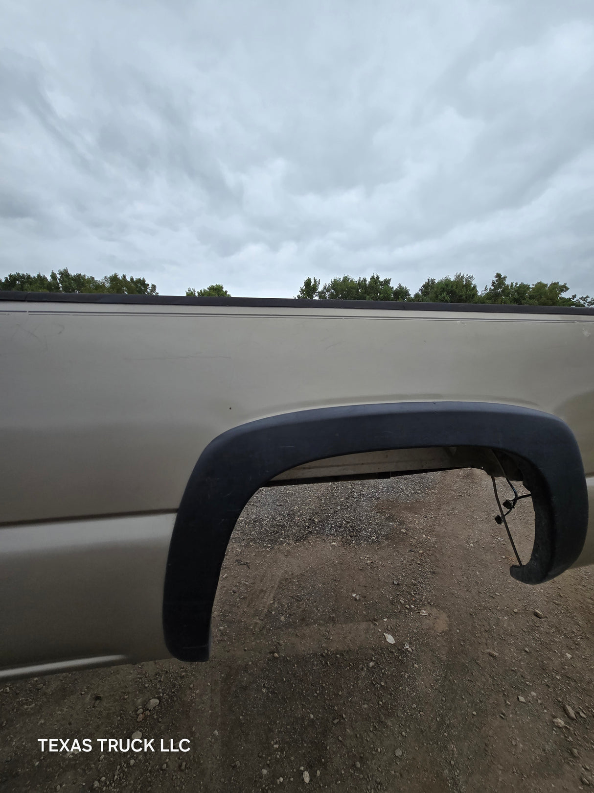 1999-2007 Chevrolet Silverado / GMC Sierra 1500 2500 3500 HD 8' Long Bed Truck Bed - Pewter/Tan