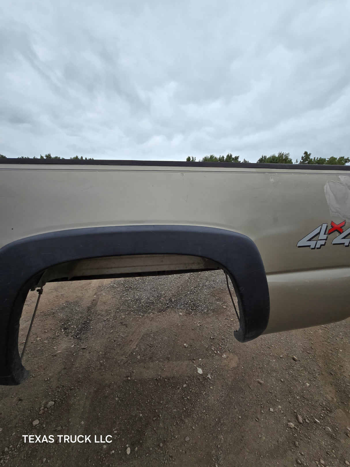 1999-2007 Chevrolet Silverado / GMC Sierra 1500 2500 3500 HD 8' Long Bed Truck Bed - Pewter/Tan