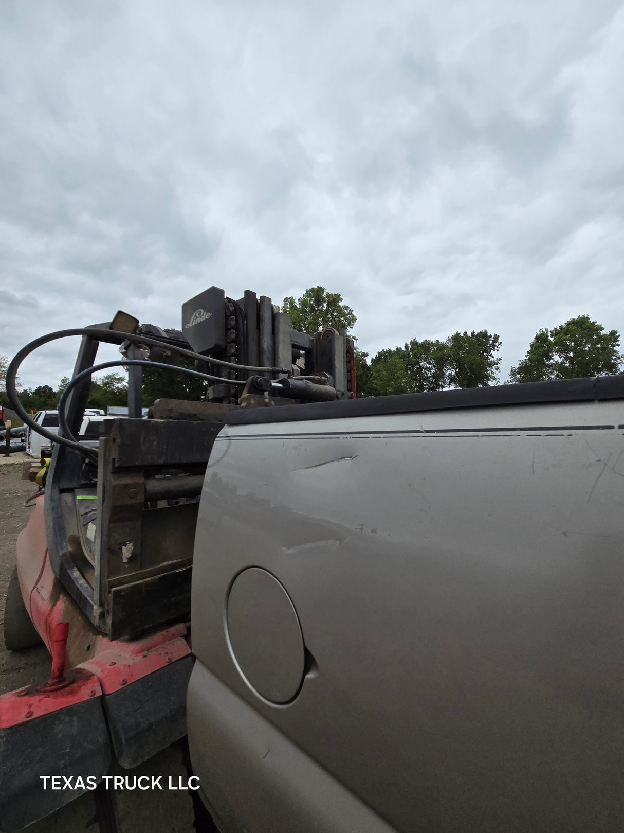 1999-2007 Chevrolet Silverado / GMC Sierra 1500 2500 3500 HD 8' Long Bed Truck Bed - Pewter/Tan