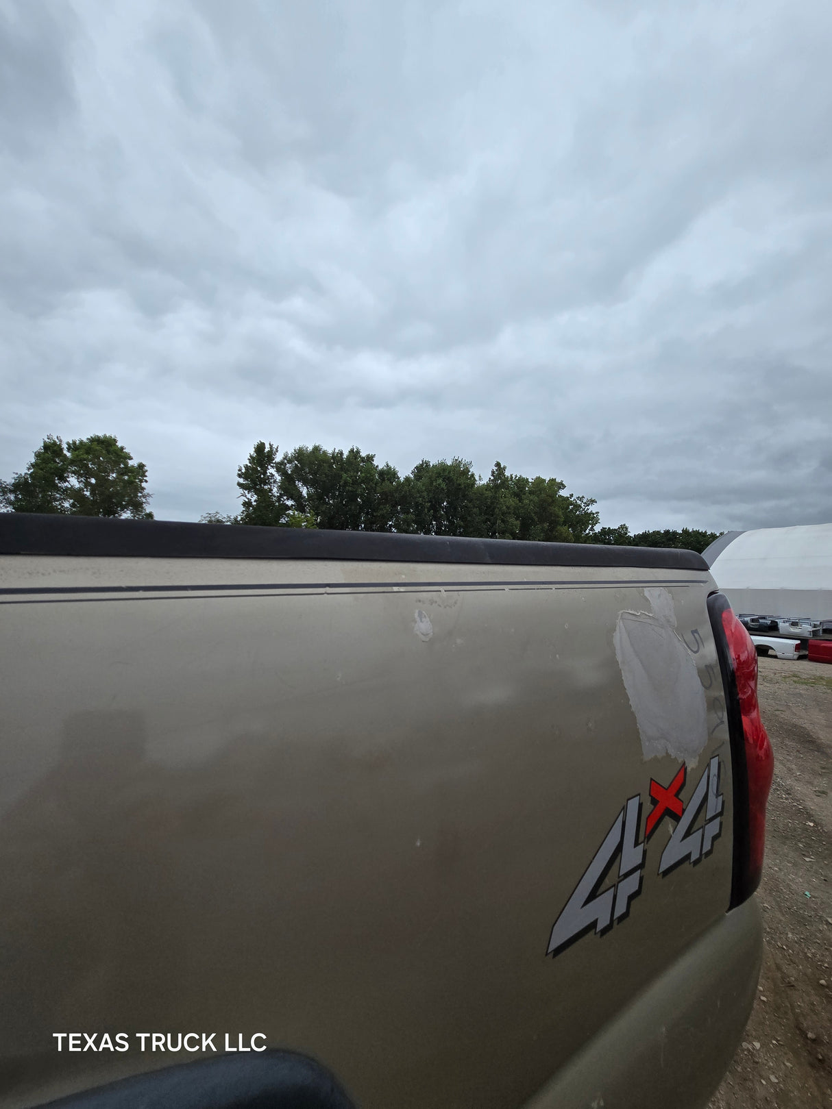 1999-2007 Chevrolet Silverado / GMC Sierra 1500 2500 3500 HD 8' Long Bed Truck Bed - Pewter/Tan
