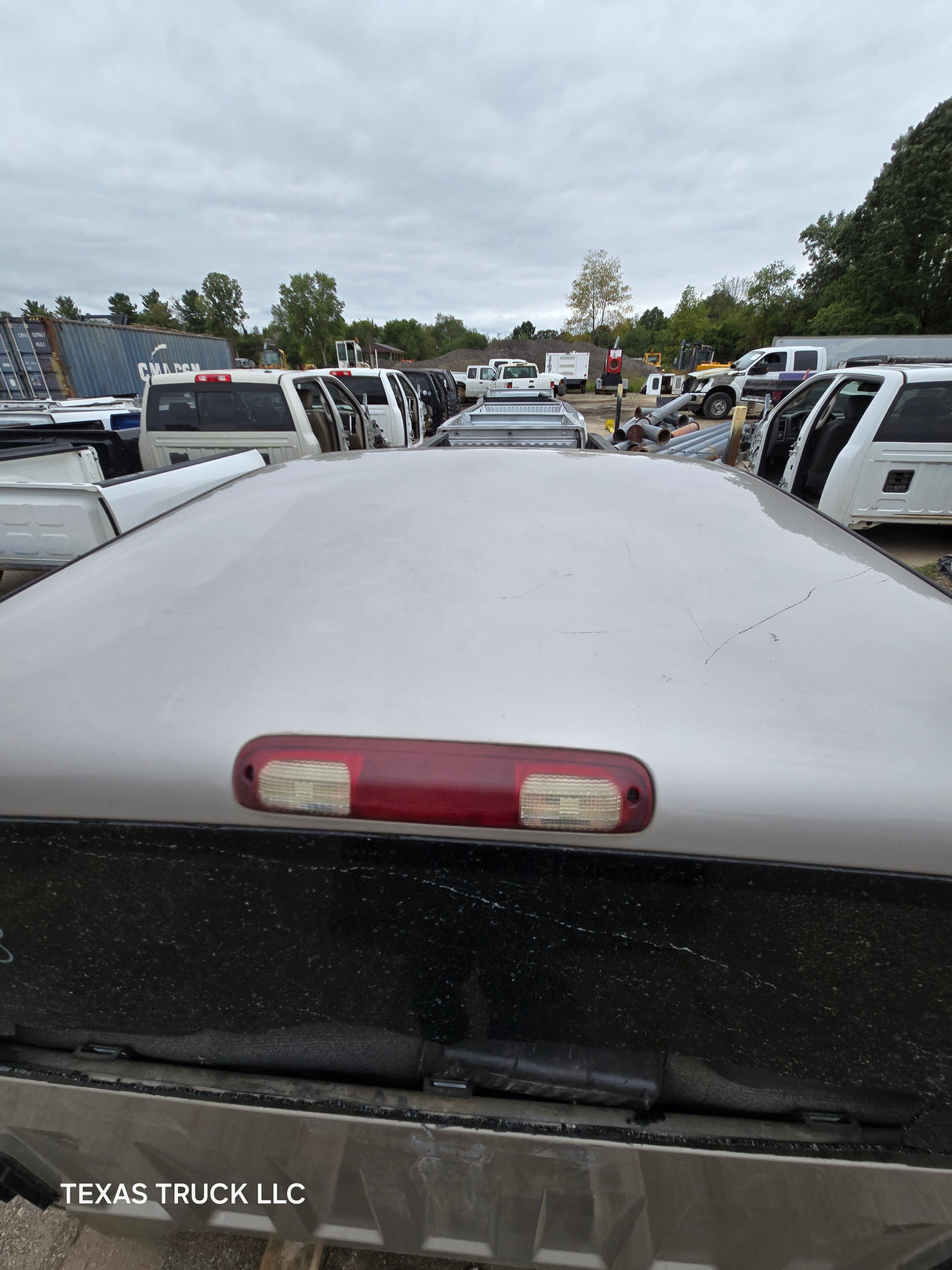 1999-2007 Chevrolet Silverado / GMC Sierra 1500 2500 HD 3500HD Extended Cab Body - Pewter/Tan