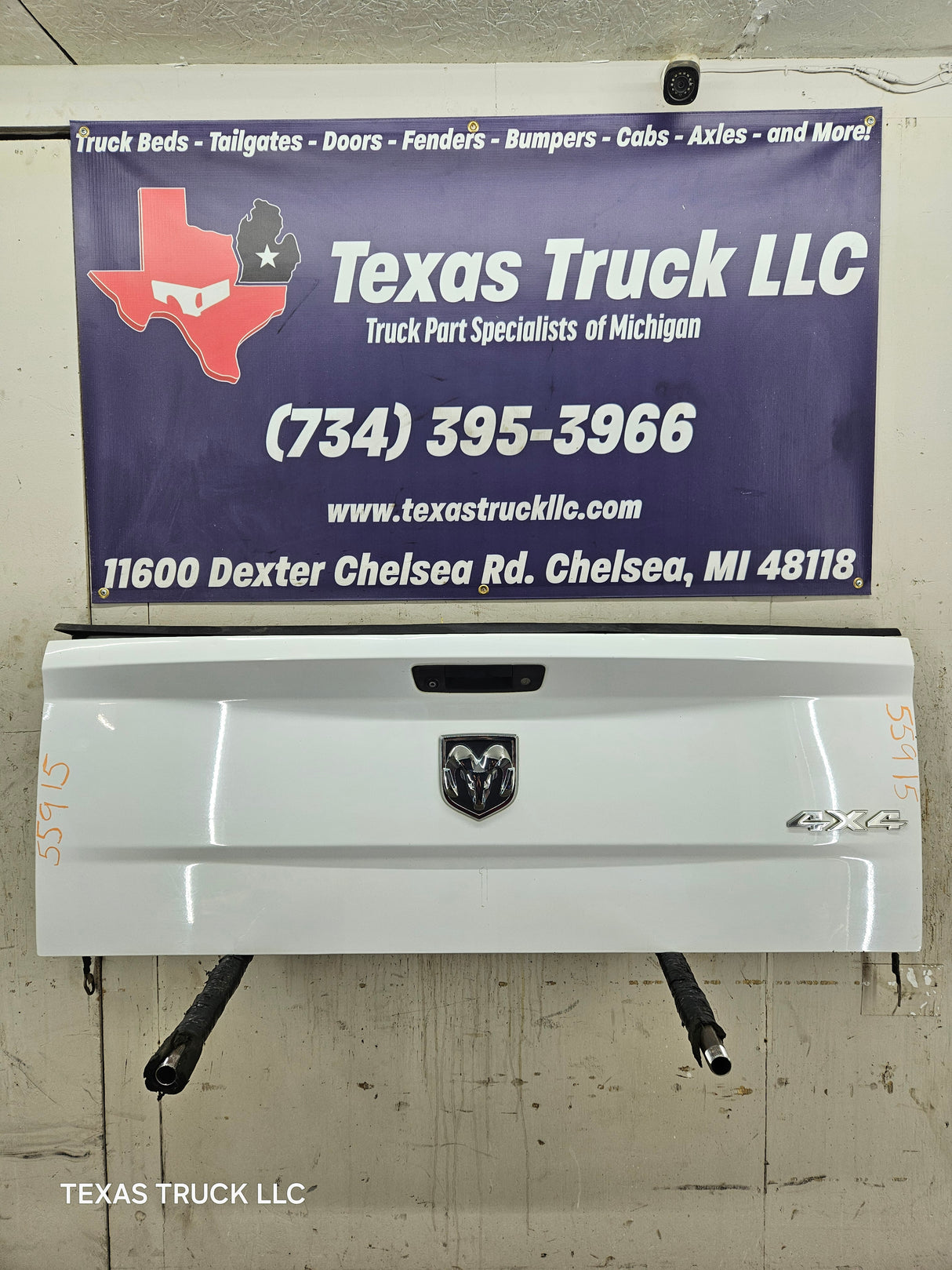 2009-2018 Dodge Ram 4th Gen 1500 2500 3500 Tailgate - Bright White Clear Coat