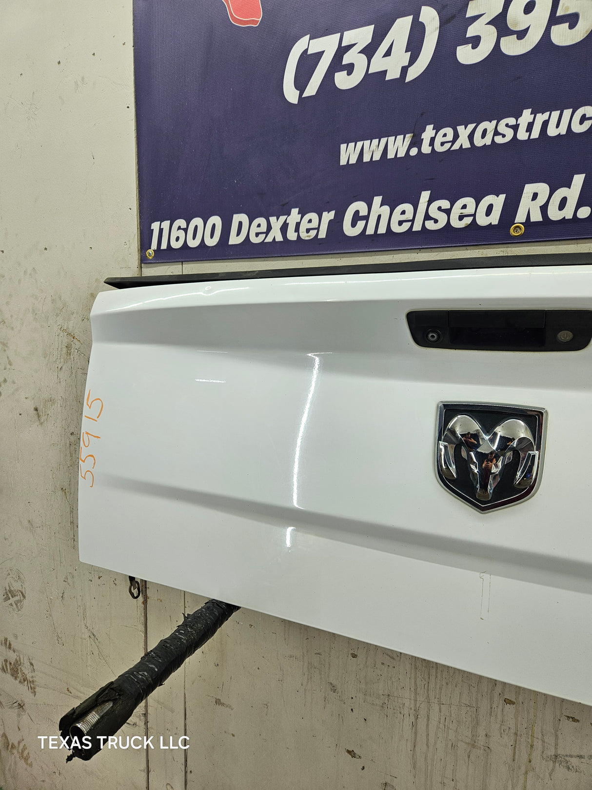 2009-2018 Dodge Ram 4th Gen 1500 2500 3500 Tailgate - Bright White Clear Coat