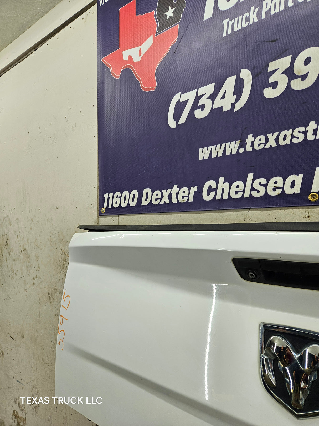 2009-2018 Dodge Ram 4th Gen 1500 2500 3500 Tailgate - Bright White Clear Coat
