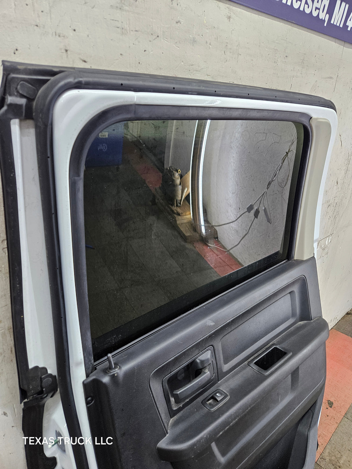 2009-2018 Dodge Ram 4th Gen RH Passenger Side Rear CREW Cab Door 1500 2500 3500 4500 5500 - Bright White Clear Coat
