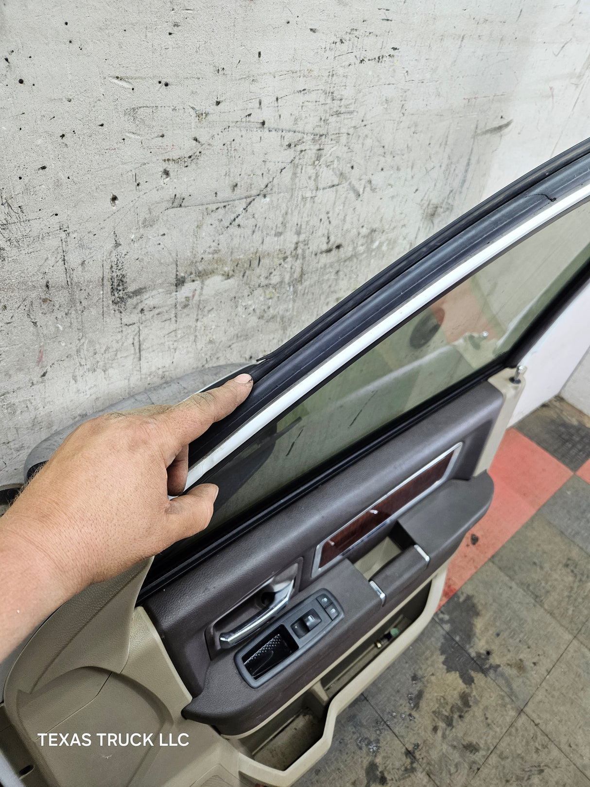 2009-2018 Dodge Ram 4th Gen Passenger Side RH Front Quad Cab Door 1500 2500 3500 4500 5500 - Bright White Clear Coat & Pebble Beige/Bark Brown
