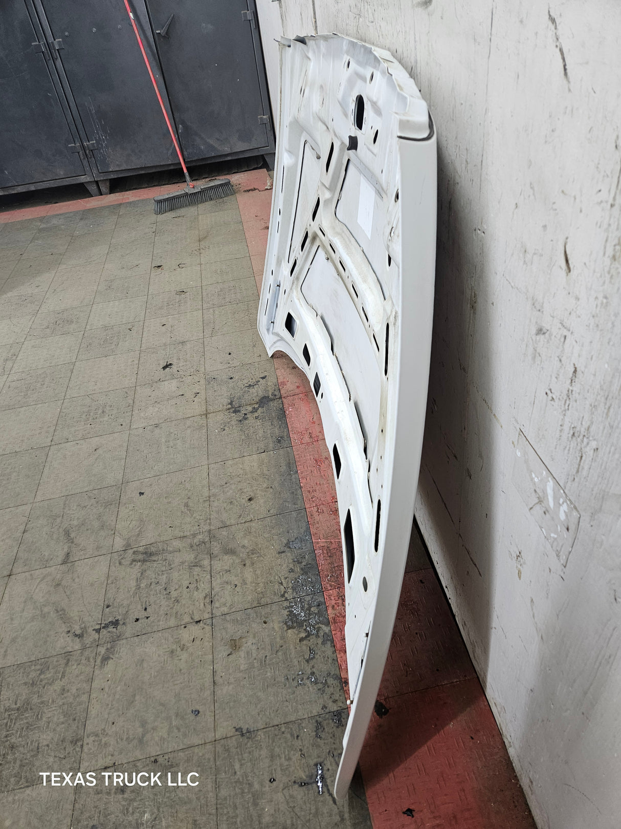 2003-2008 Dodge Ram 3rd Gen 1500 2500 3500 Hood - White