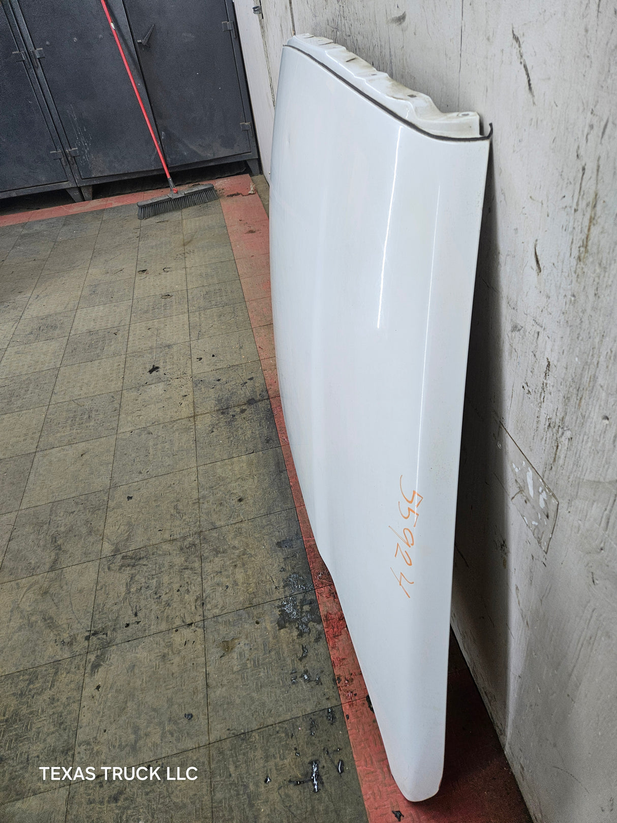 2003-2008 Dodge Ram 3rd Gen 1500 2500 3500 Hood - White
