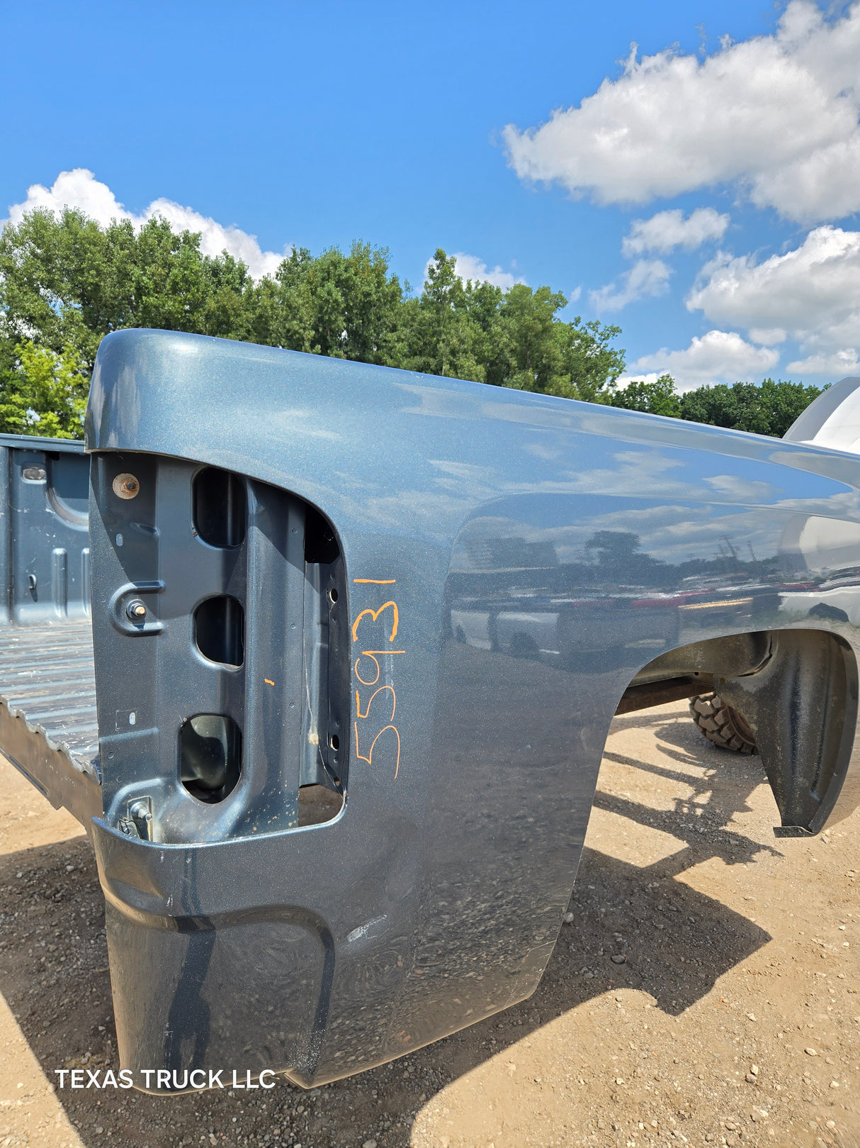 2007-2013 Chevrolet Silverado 1500 2500 3500 HD 6' 6" Short Truck Bed - Teal