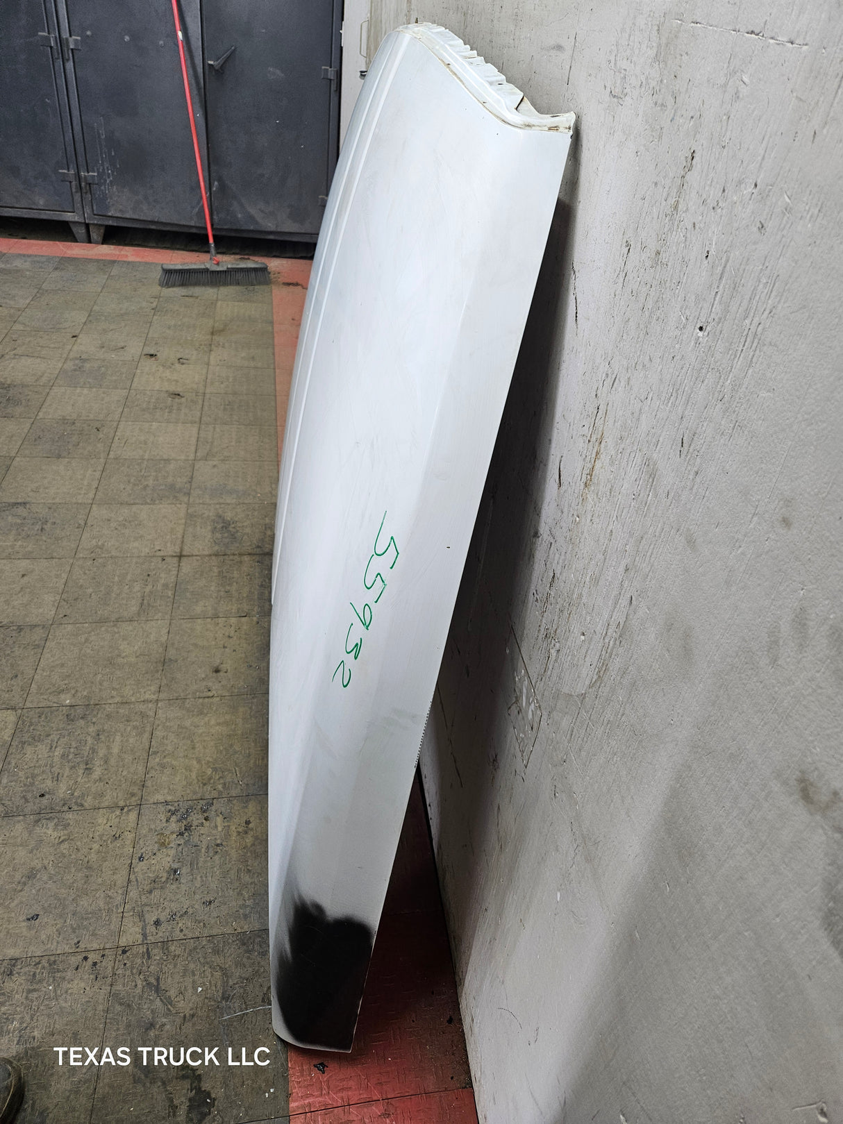 1994-2002 Dodge Ram 2nd Gen 1500 2500 3500 Hood - White
