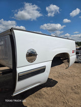 1999-2007 Chevrolet Silverado / GMC Sierra 6' 6" Short Truck Bed - Summit White