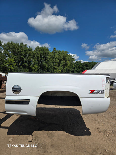1999-2007 Chevrolet Silverado / GMC Sierra 6' 6" Short Truck Bed - Summit White