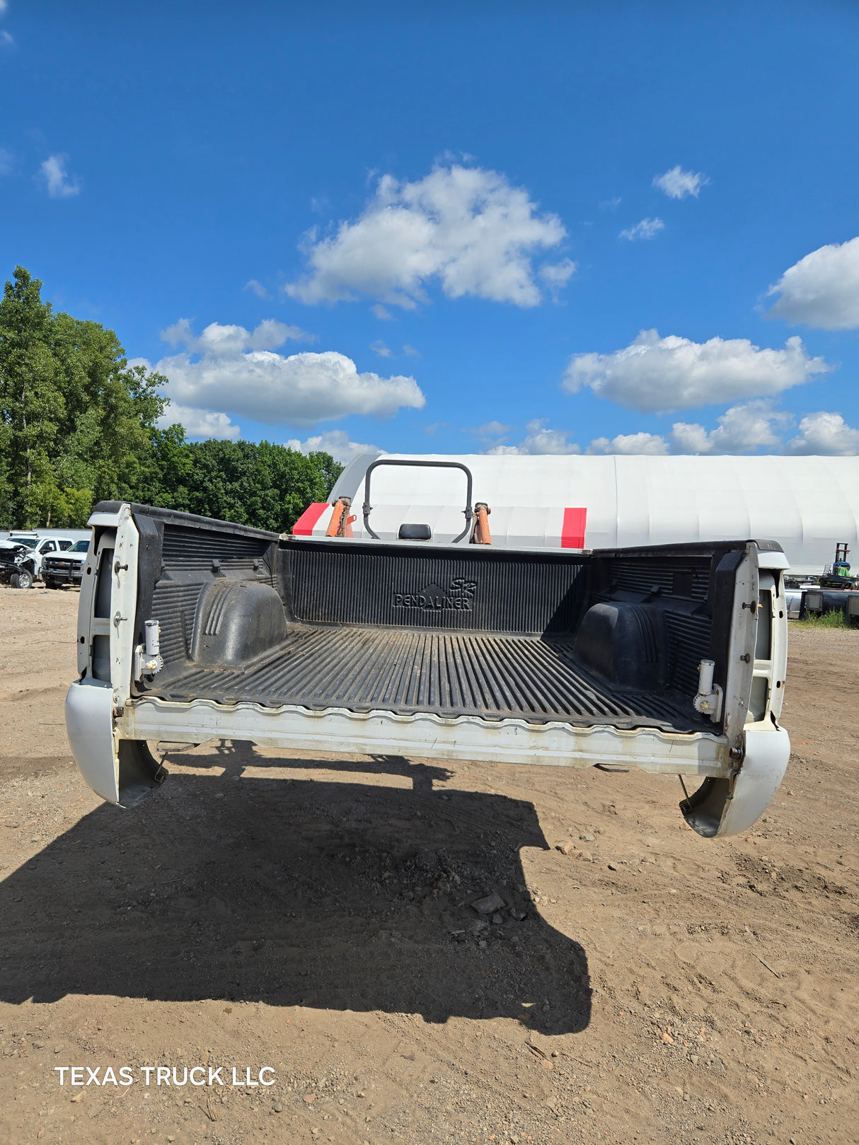 1999-2007 Chevrolet Silverado / GMC Sierra 6' 6" Short Truck Bed - Summit White