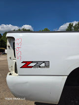 1999-2007 Chevrolet Silverado / GMC Sierra 6' 6" Short Truck Bed - Summit White