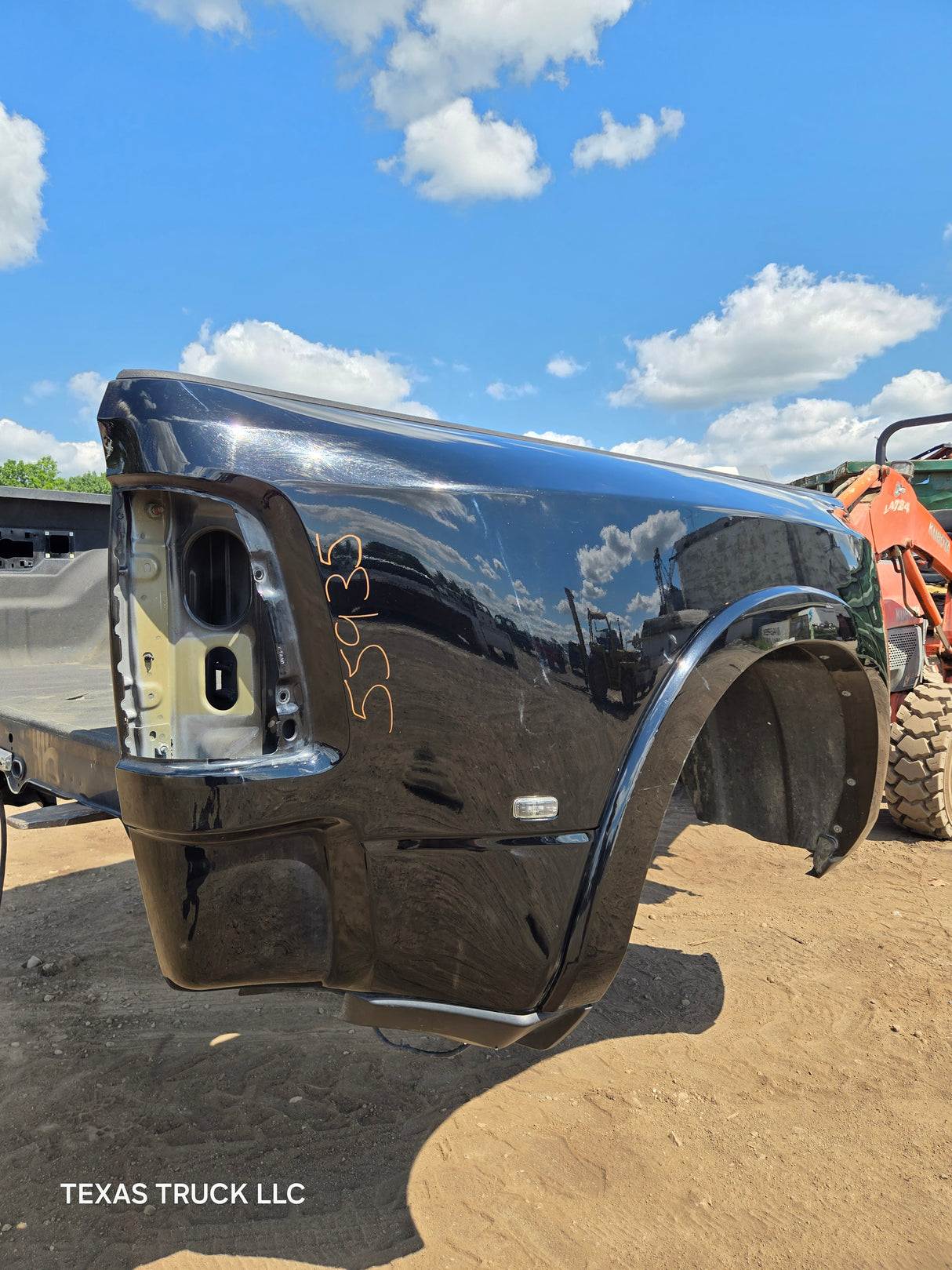 2019-2025 Dodge Ram 3500 4500 5500 MEGACAB 5th Gen 6' 4" Dually Short Bed Truck Bed - Diamon Black