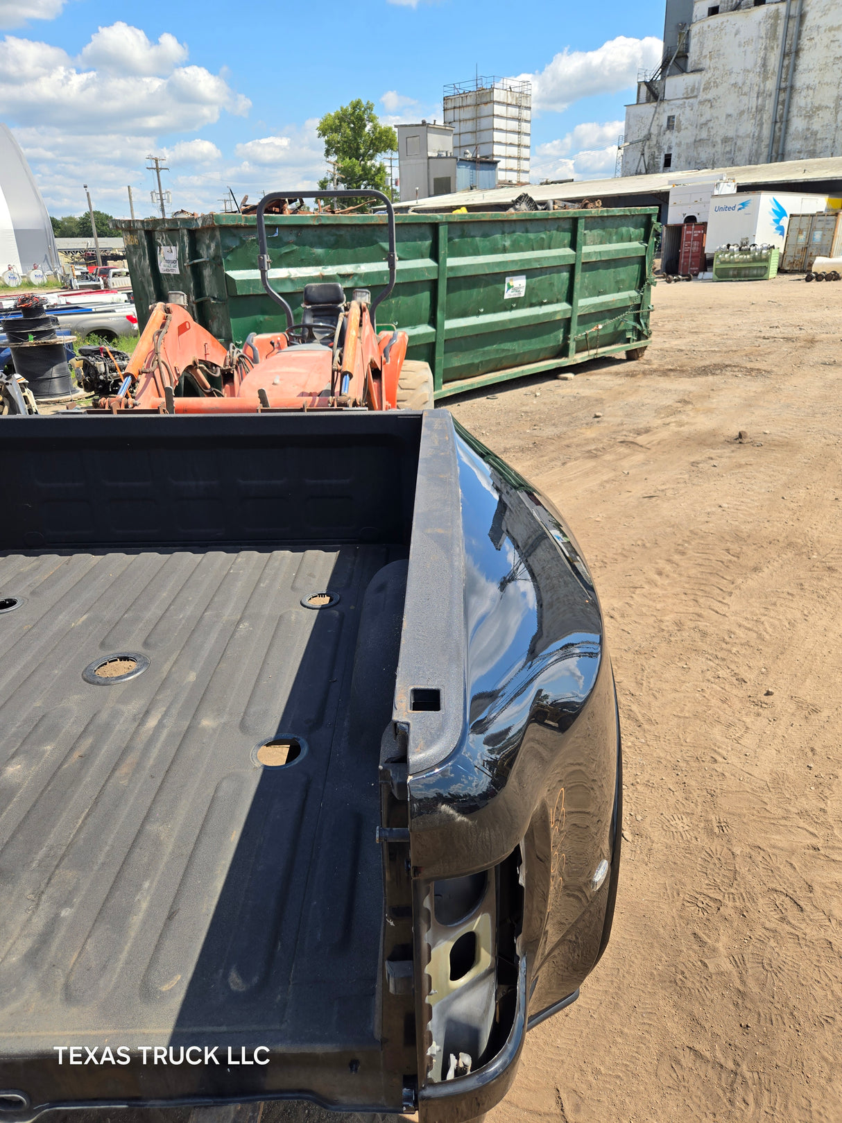 2019-2025 Dodge Ram 3500 4500 5500 MEGACAB 5th Gen 6' 4" Dually Short Bed Truck Bed - Diamon Black