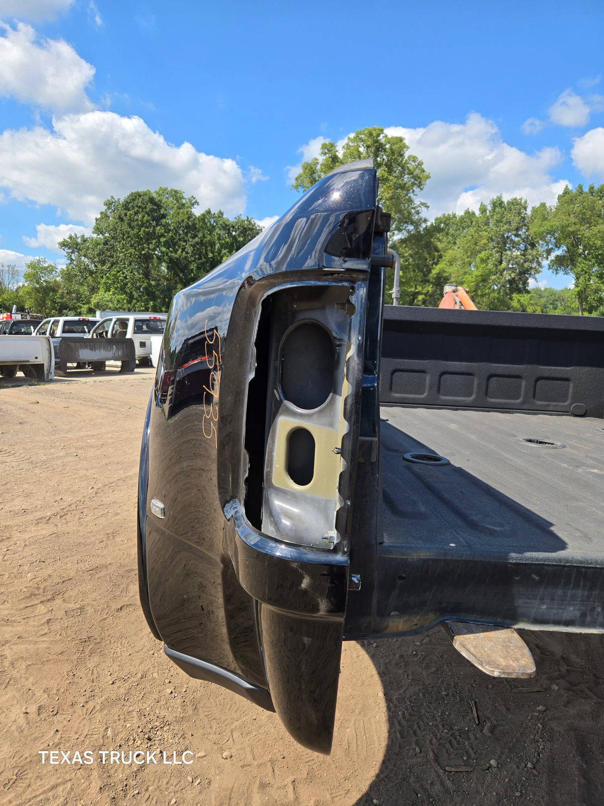 2019-2025 Dodge Ram 3500 4500 5500 MEGACAB 5th Gen 6' 4" Dually Short Bed Truck Bed - Diamon Black