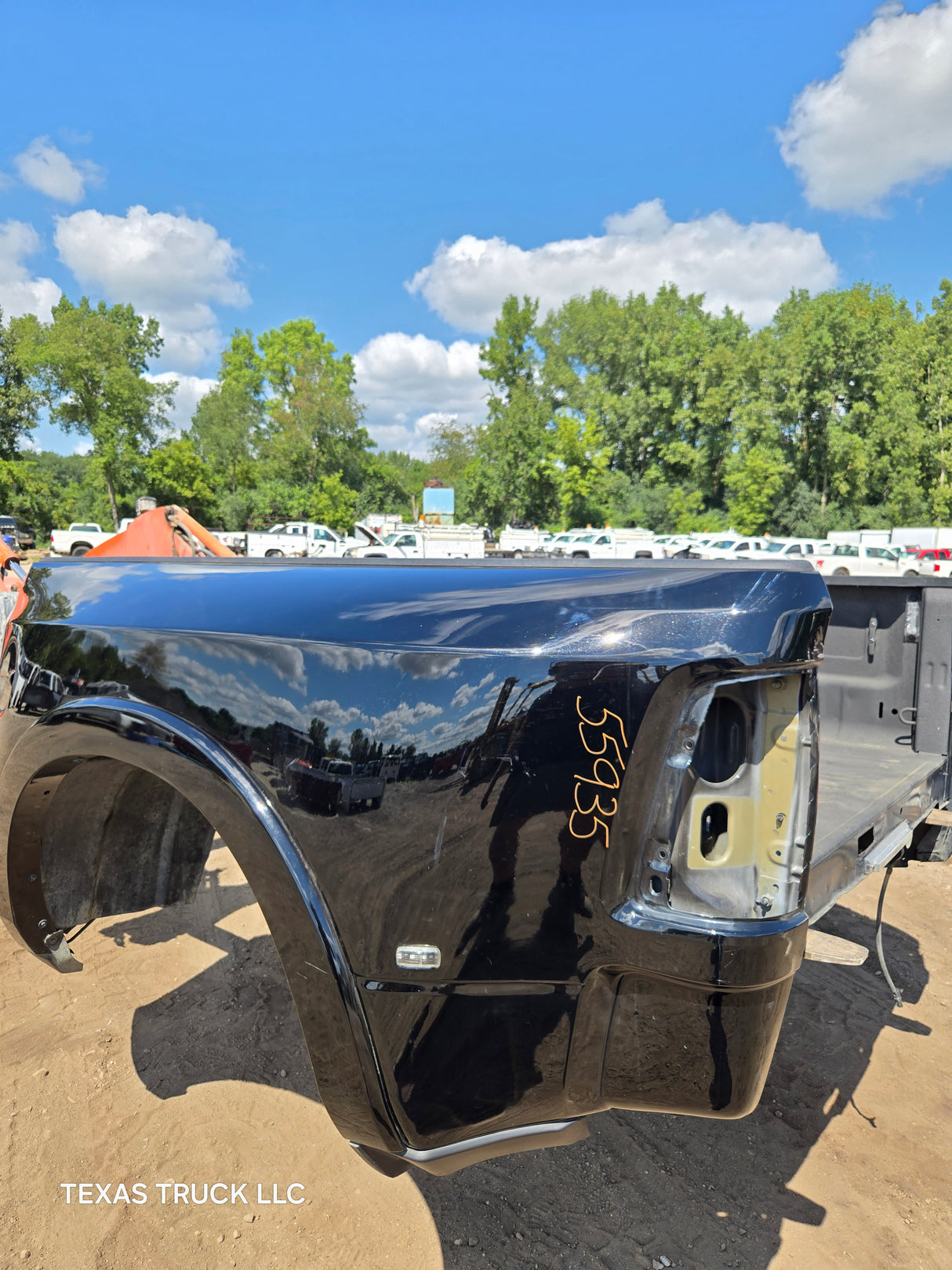 2019-2025 Dodge Ram 3500 4500 5500 MEGACAB 5th Gen 6' 4" Dually Short Bed Truck Bed - Diamon Black