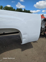 2007-2013 GMC Sierra 1500 2500 3500 HD 6' 6" Short Truck Bed - Summit white
