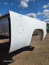 2007-2013 GMC Sierra 1500 2500 3500 HD 6' 6" Short Truck Bed - Summit white