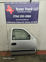1999-2006 Chevrolet Silverado / GMC Sierra 1500 2500 3500 HD Front Passenger Side Door RH - Pewter/Tan