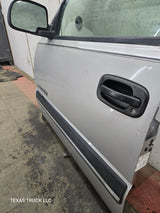 1999-2006 Chevrolet Silverado / GMC Sierra 1500 2500 3500 HD Front Driver Side Door LH - Pewter/Tan