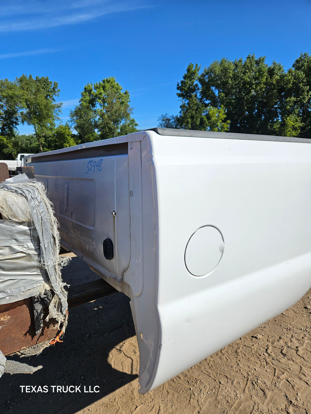 1999-2010 Ford F250 F350 Super Duty 8' Long Truck Bed - Oxford White