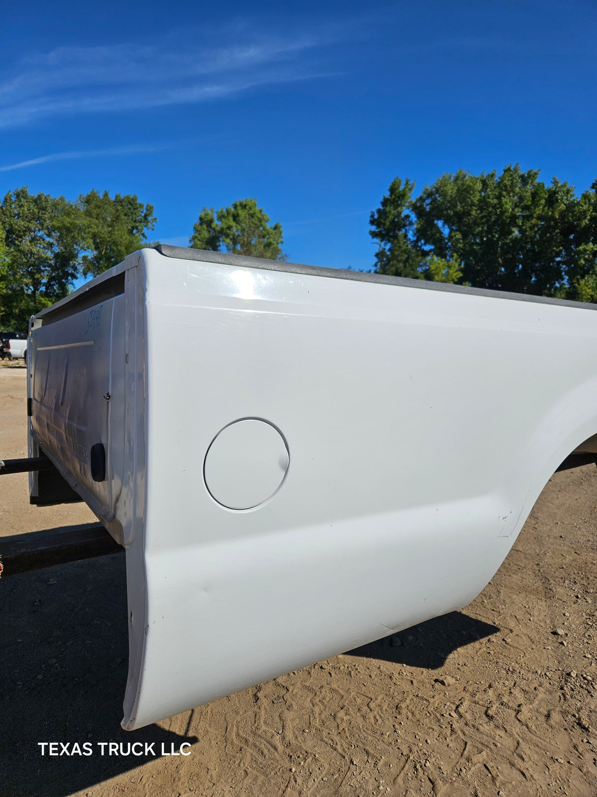 1999-2010 Ford F250 F350 Super Duty 8' Long Truck Bed - Oxford White