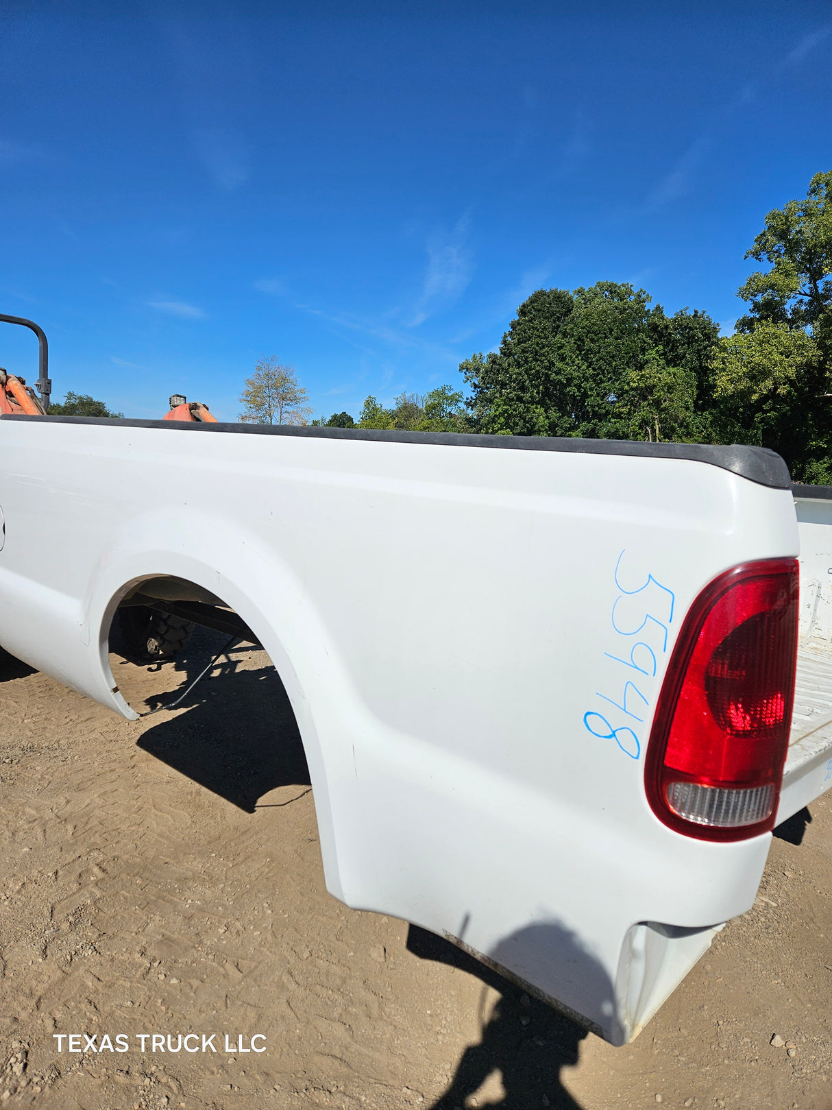 1999-2010 Ford F250 F350 Super Duty 8' Long Truck Bed - Oxford White