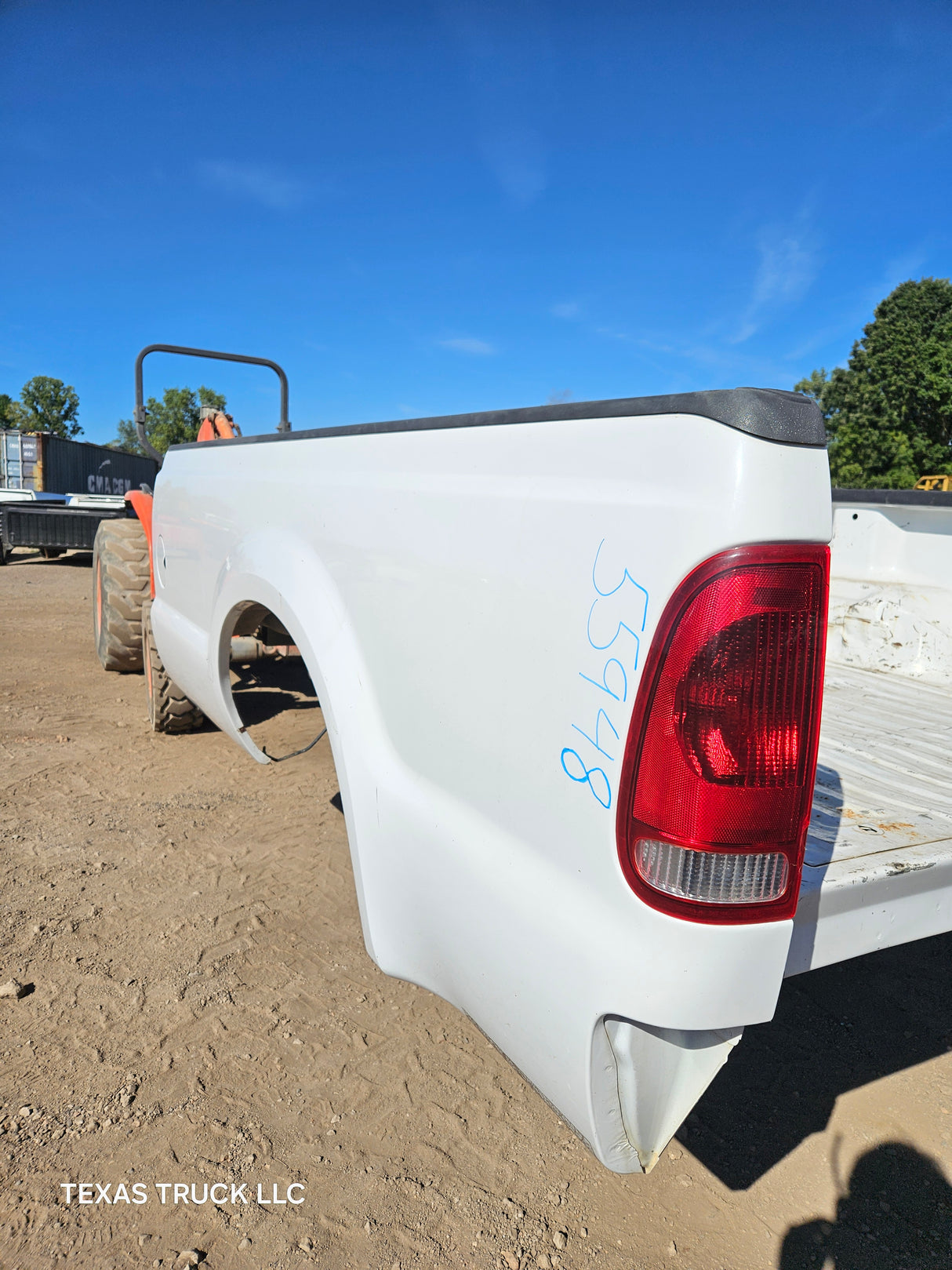 1999-2010 Ford F250 F350 Super Duty 8' Long Truck Bed - Oxford White