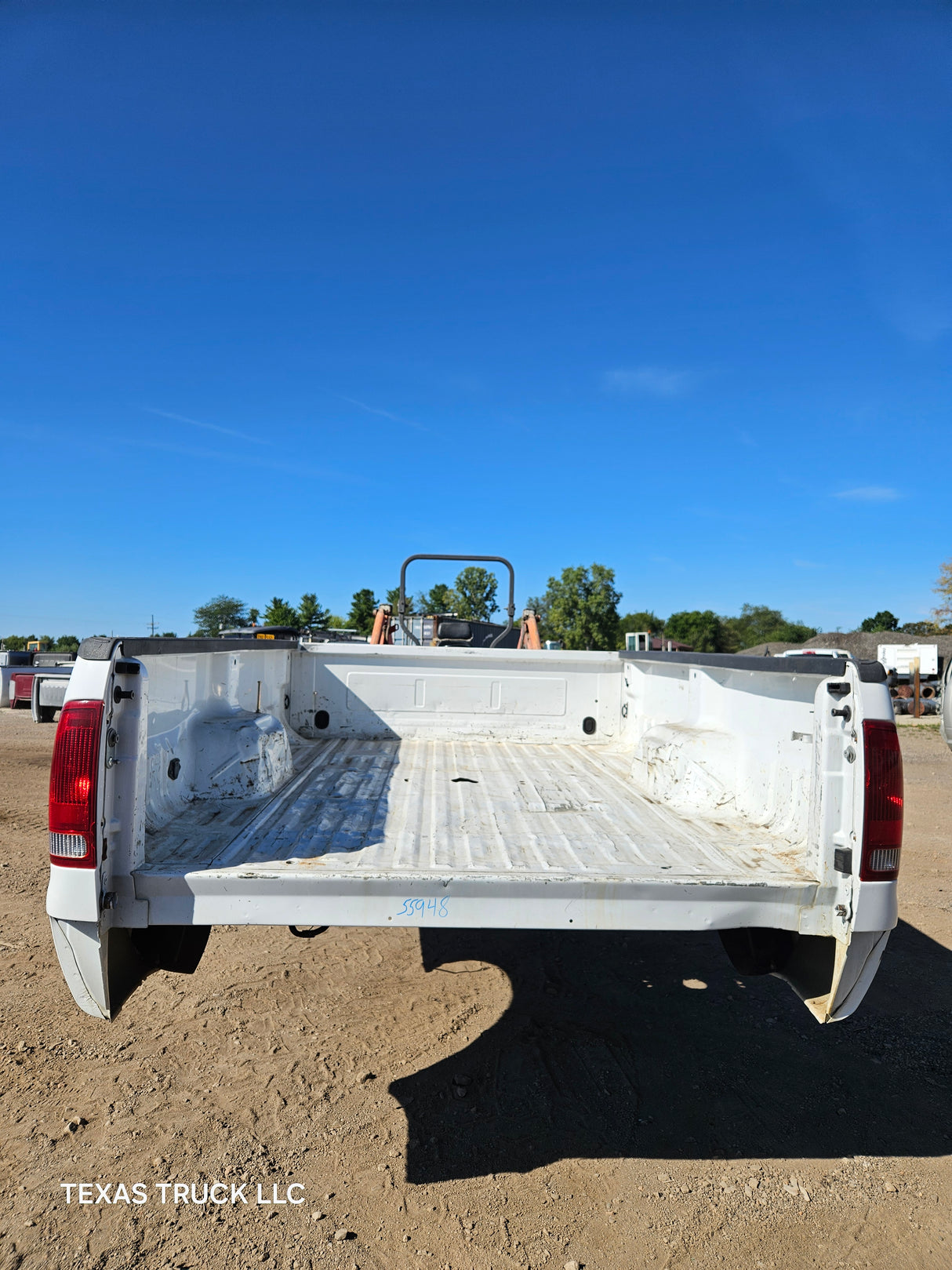 1999-2010 Ford F250 F350 Super Duty 8' Long Truck Bed - Oxford White