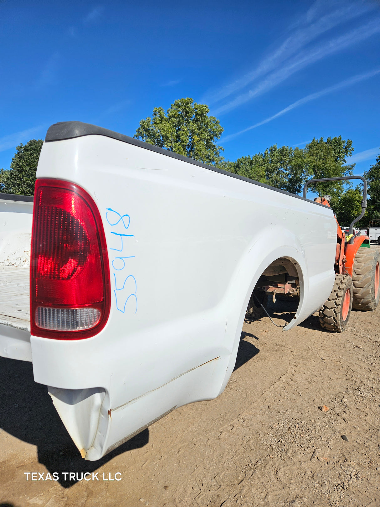 1999-2010 Ford F250 F350 Super Duty 8' Long Truck Bed - Oxford White