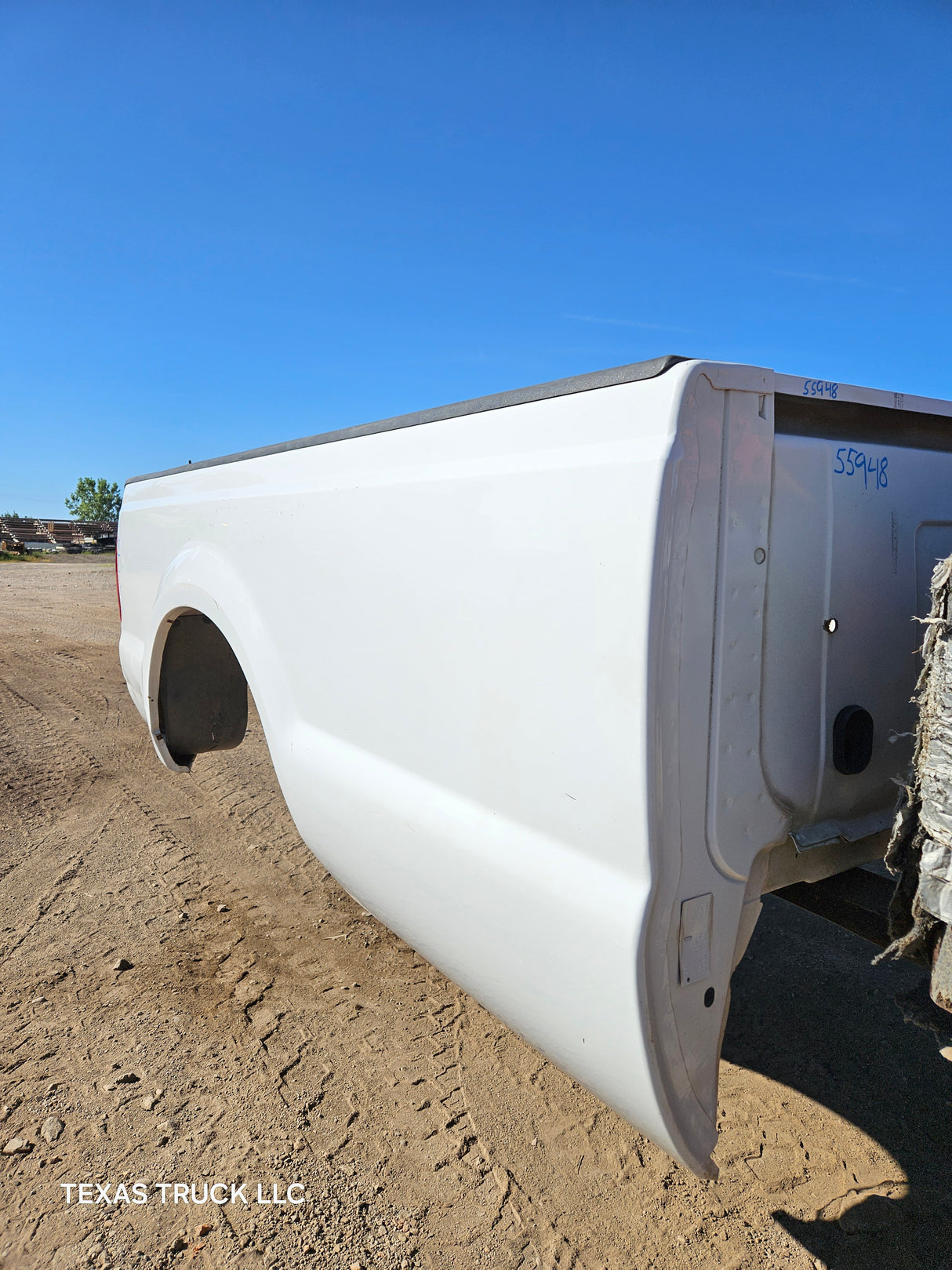 1999-2010 Ford F250 F350 Super Duty 8' Long Truck Bed - Oxford White