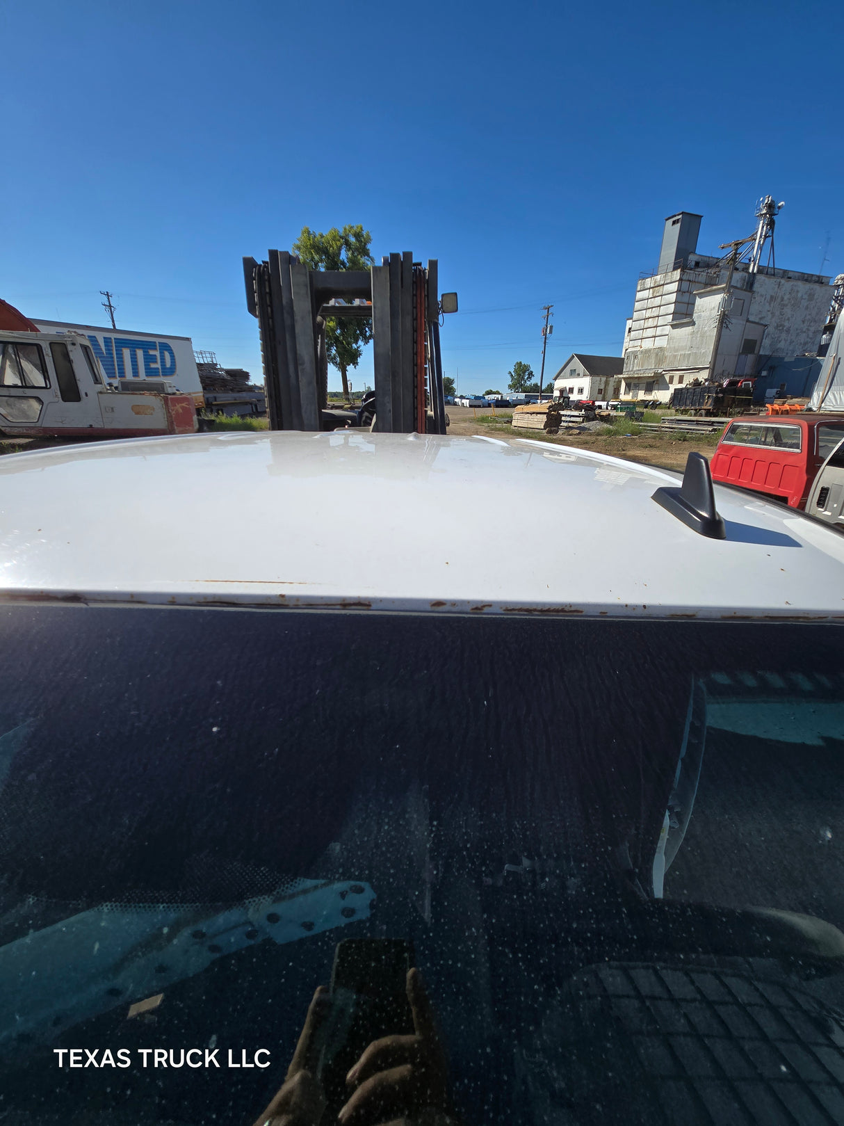 2007-2013 Chevrolet Silverado / GMC Sierra 1500 2500 3500 HD Crew Cab