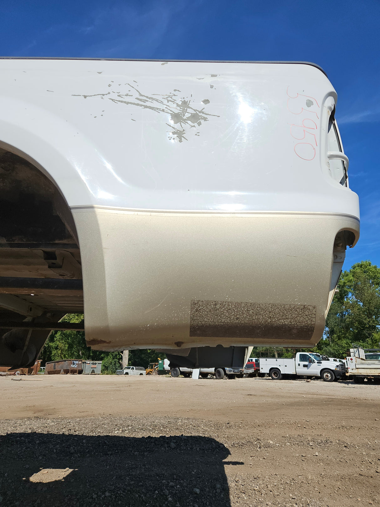 1999-2010 Ford Super Duty F250 F350 6' 9" Short Truck Bed - White & Tan
