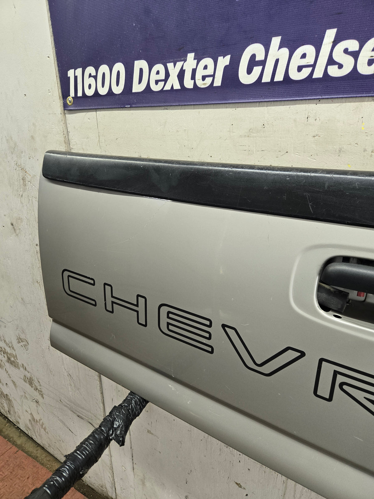 1999-2007 Chevrolet Silverado / GMC Sierra 1500 2500 3500 Tailgate - Pewter
