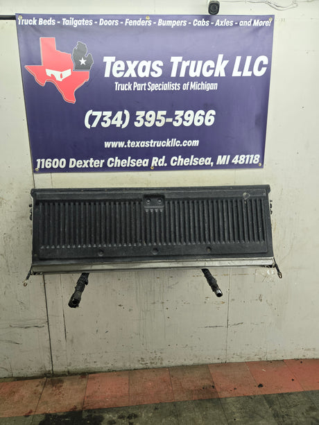 1999-2007 Chevrolet Silverado / GMC Sierra 1500 2500 3500 Tailgate - Pewter