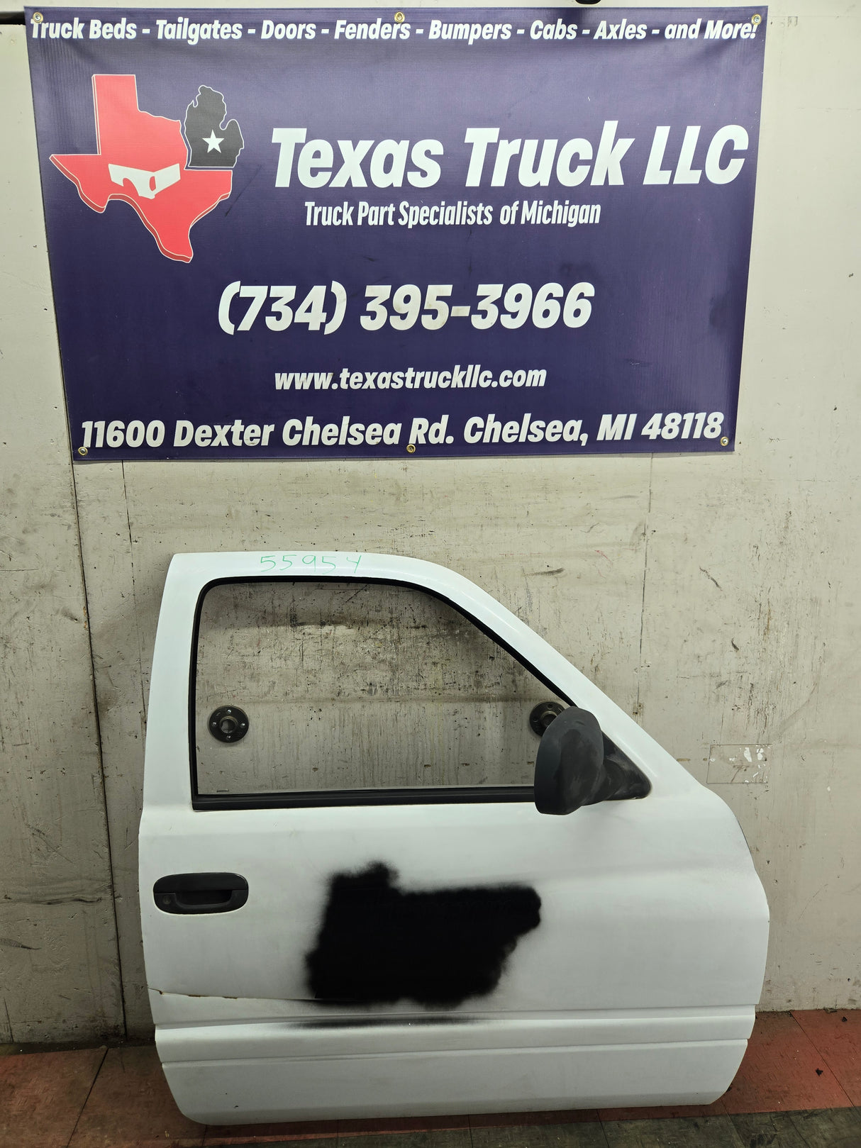 1994-2002 Dodge Ram 2nd Gen RH Passenger Side Front Door Regular Cab / 2 Door Ext Cab 1500 2500 3500 ROUND CORNER - White