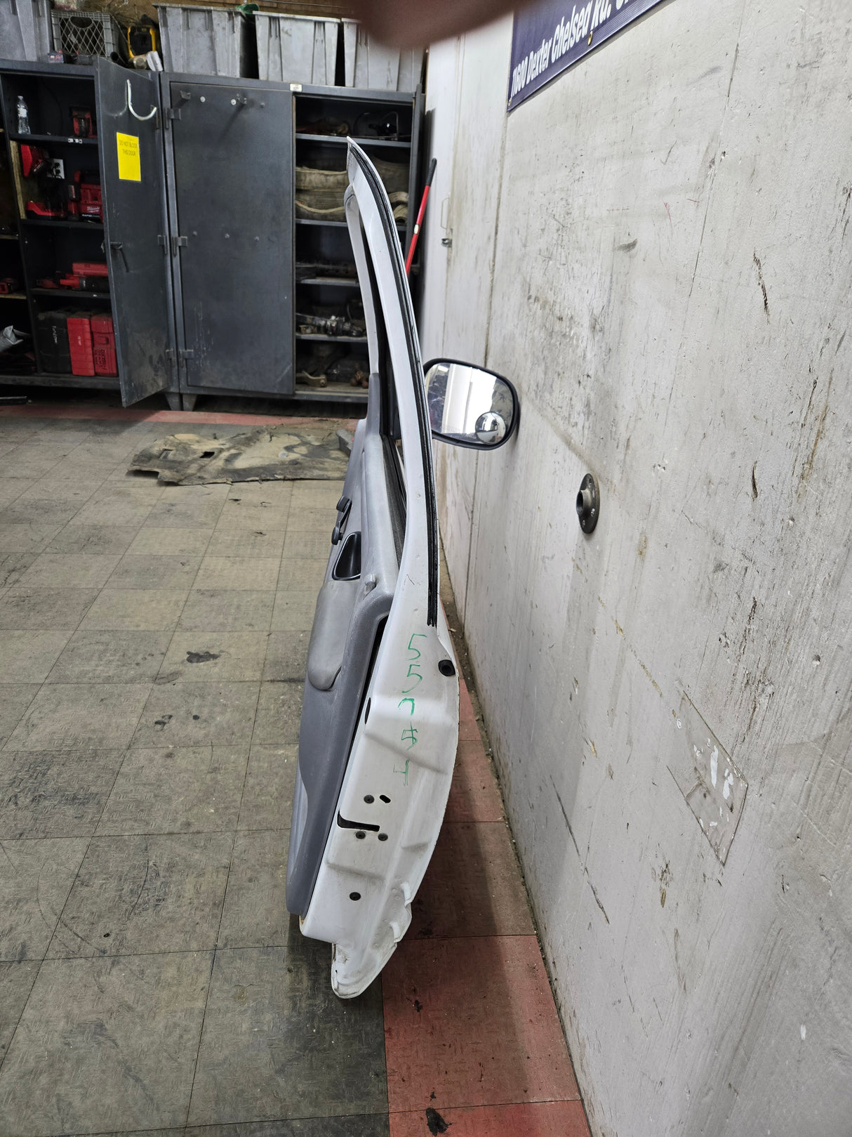 1994-2002 Dodge Ram 2nd Gen RH Passenger Side Front Door Regular Cab / 2 Door Ext Cab 1500 2500 3500 ROUND CORNER - White