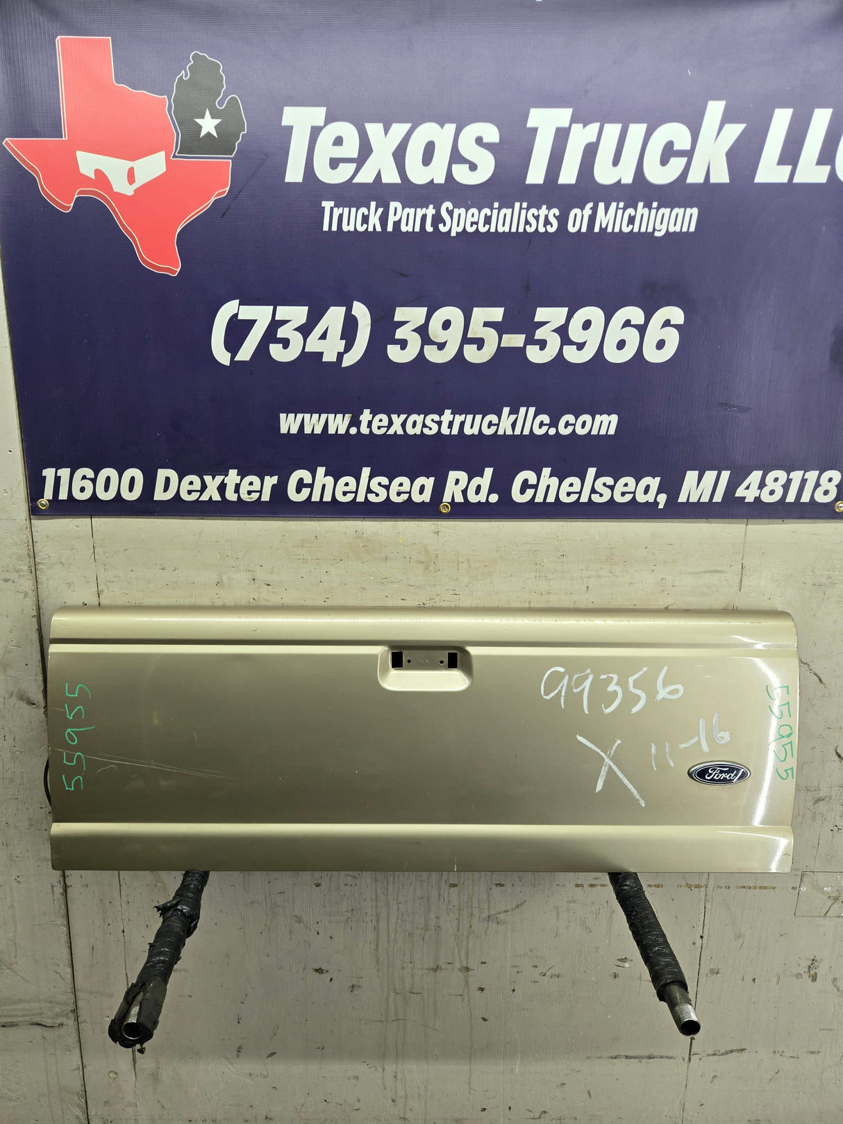 1993-2011 Ford Ranger Tailgate - Tan