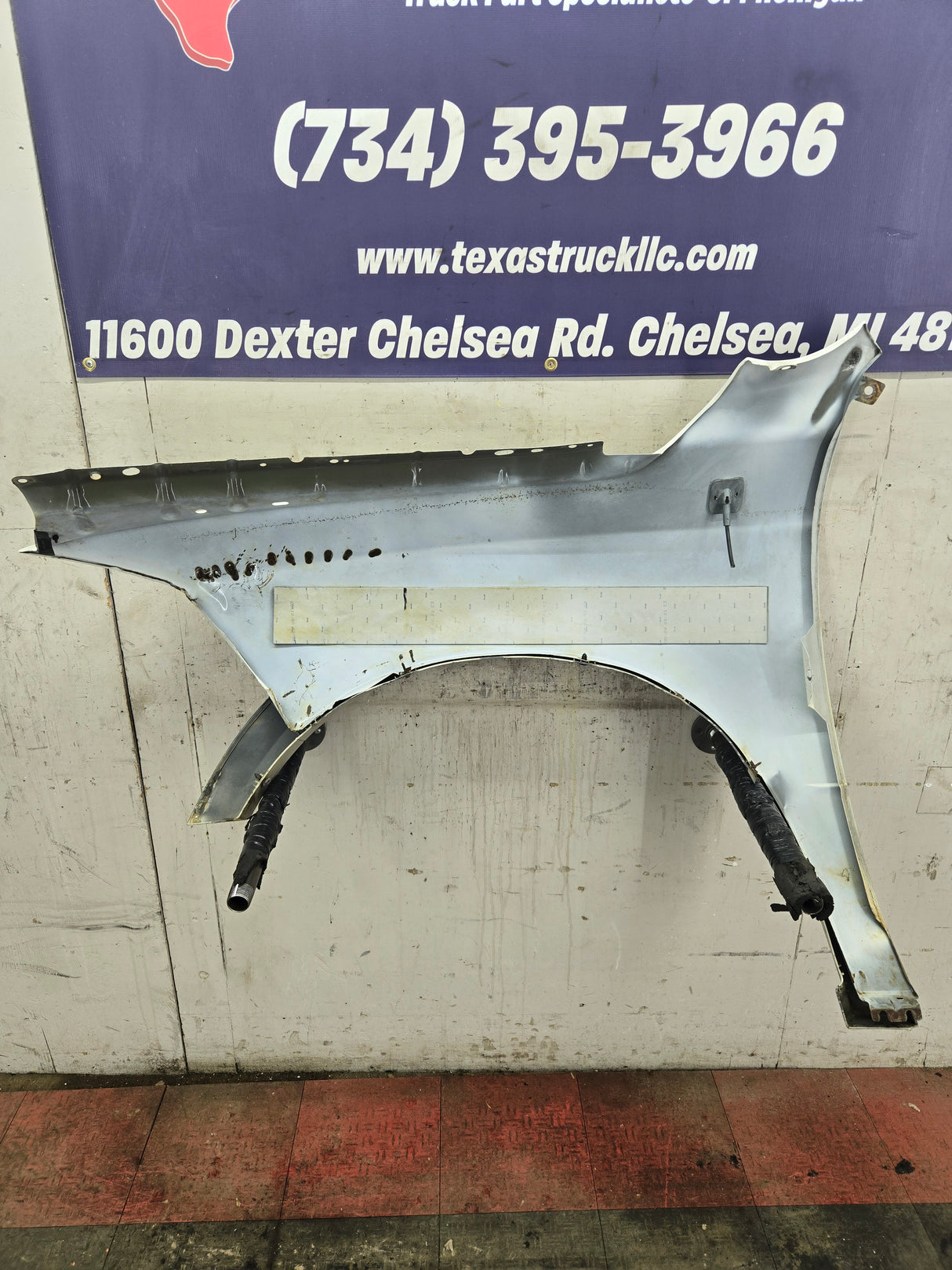 2009-2018 Dodge Ram 4th Gen RH Passenger Side Front Fender 1500 2500 3500 - White & Tan