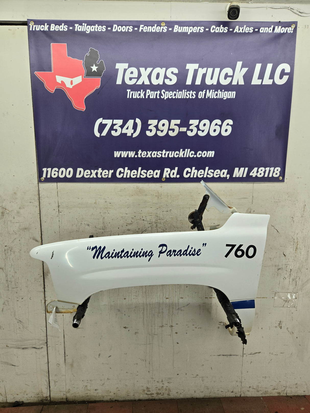 1999-2002 Chevrolet Silverado / Tahoe / Suburban 1500 2500 3500 HD LH Driver Side Front Fender - White